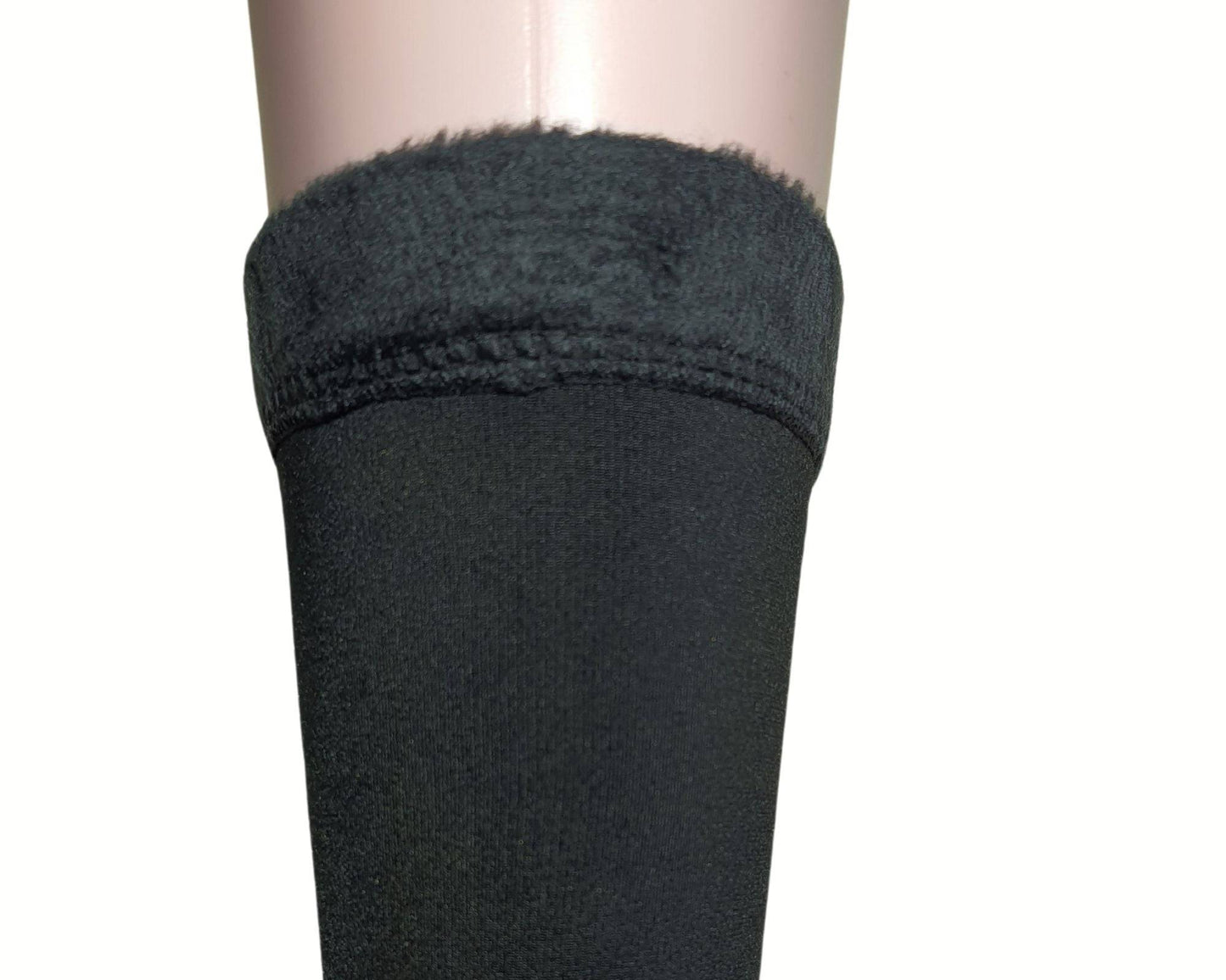 Calze Calzini Donna risvolto interno in simil pelliccia nero dettaglio 5