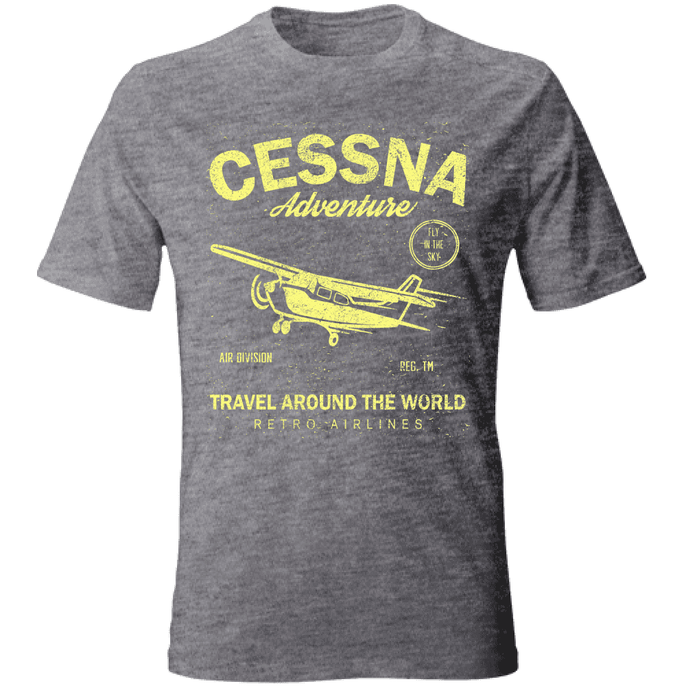 Maglietta uomo in cotone grigio con stampa gialla di un elicottero e testo avventura Cessna, maniche corte, stile casual, SKU: 12345